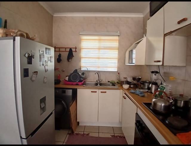 2 BEDROOM APARTMENT FOR SALE IN DENLEE